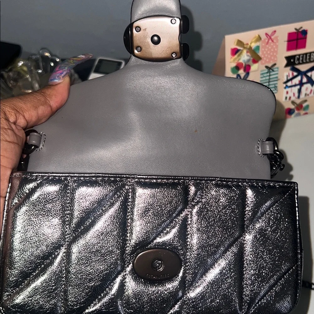 Coach metallic Tabby wristlet - Picture 6 of 12